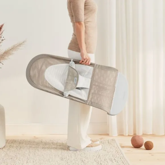 BabyBjörn Balance Soft Wipstoel Mesh Beige / Wit