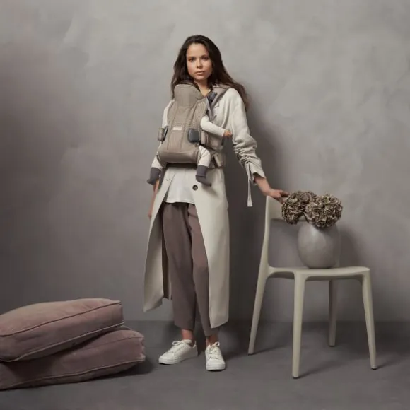 BabyBjörn One Air Draagzak Zwart – Mesh