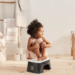 BabyBjörn Opstapkrukje Diepblauw / Wit