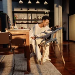 Bugaboo Giraffe Kinderstoel Wood / Grey