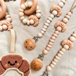 Chewies & More Bijtring - Croissant - Beige