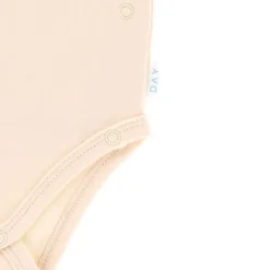 DAY Overslagromper Korte Mouw - Mt. 50/56 - Apricot