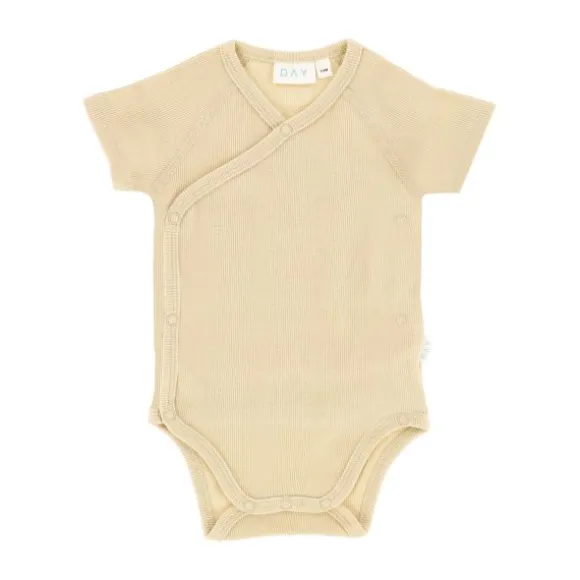 DAY Overslagromper Korte Mouw Rib - Mt. 62/68 - Cappuccino