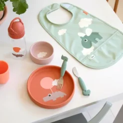 Done By Deer Deer Slab Happy Clouds - Groen