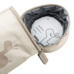 Done By Deer Lalee Geïsoleerde Kinderfleshouder Sand