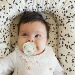 Elodie Details Binky Bloom Fopspeen – 3+ Mnd – Mineral Green