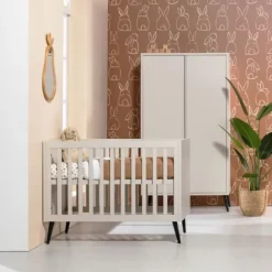 Europe Baby Sterre Babykamer Oatmeal / Zwart | Bed 60 x 120 cm + Commode