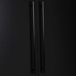 Europe Baby Vittoria III Kledingkast 3-Deurs Zwart