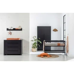 Europe Baby Vittoria III Babykamer Zwart | Bed 70 x 140 cm + Commode