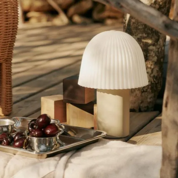 Ferm Living Frill Portable Tafellamp LED - Rose/White