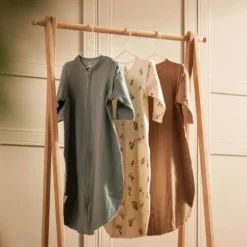 Jollein Slaapzak Zomer Met Afritsbare Mouw - 60 cm - Ajour Biscuit