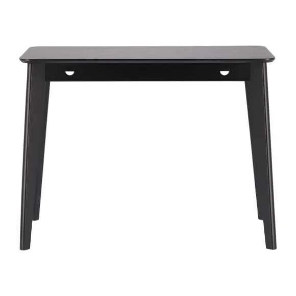 Kidsmill Bureau - Liz