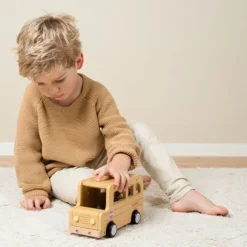 Little Dutch Schoolbus Met Poppetjes