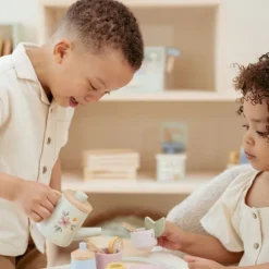 Little Dutch Theeservies – Hout