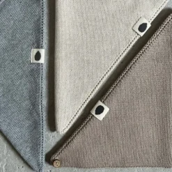 Pine Cone Leo Slabbetje - Beige