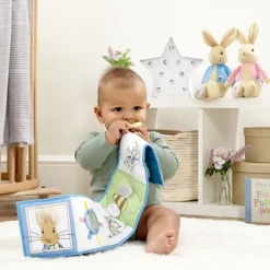 Rainbow Designs Ontdek/Voel Boekje - Pieter Konijn