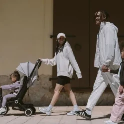 SmarTrike Traveler - Light Grey