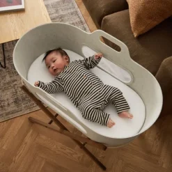 Snuz SnüzBaskit Moses Basket + Stand Set - Dove/Light Grey/Grey