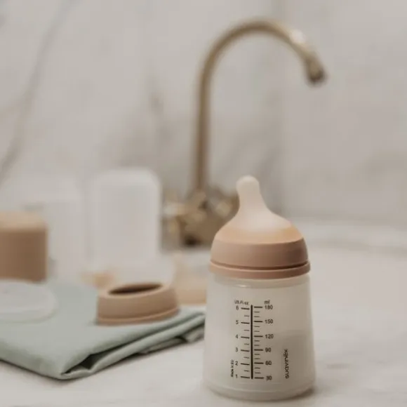 Suavinex Zero Zero Anti-Koliek Fles - Slow Flow - 180ml - Fair