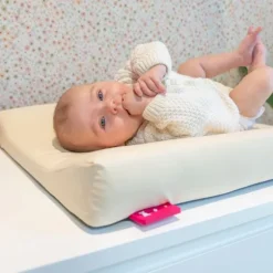 Wumby Verwarmd Aankleedkussen - Vanilla